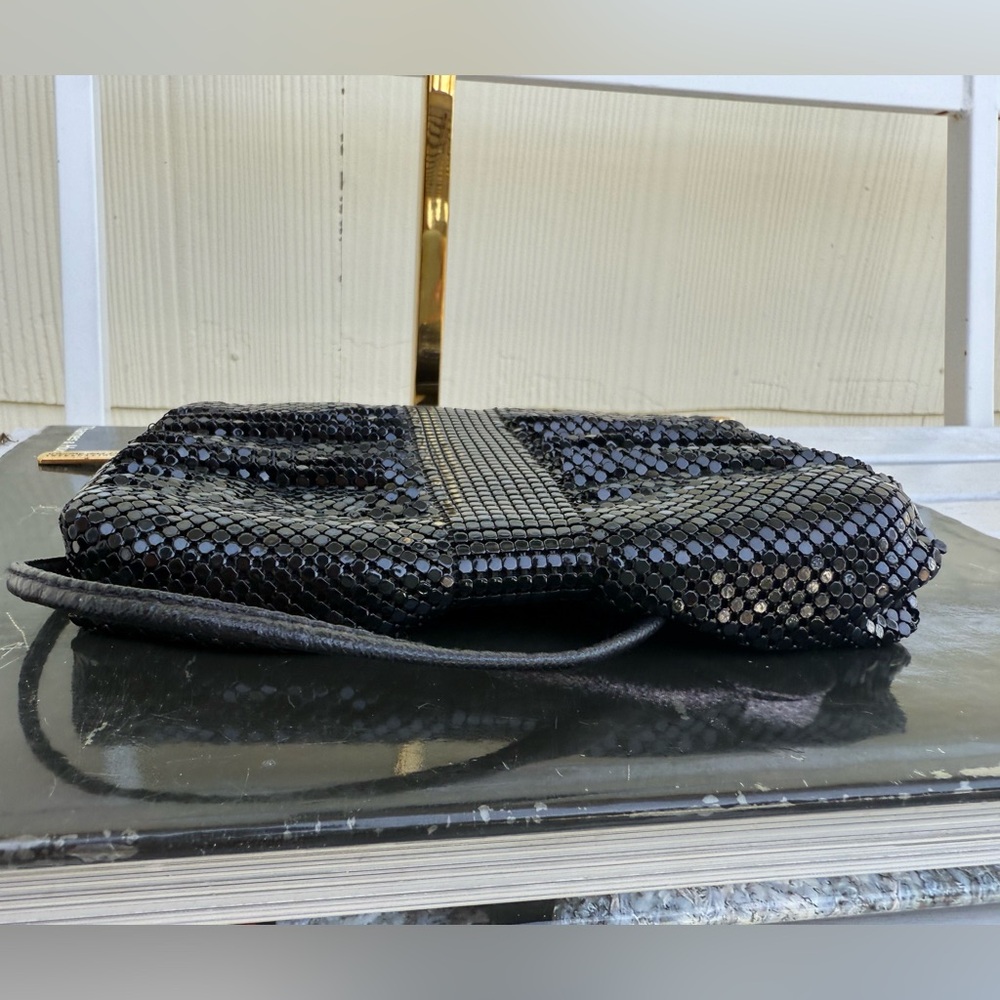Whiting and Davis Vintage Black Sequin Purse w/ Shoulder Strap 7"  Long x 5" EUC - Picture 7 of 10